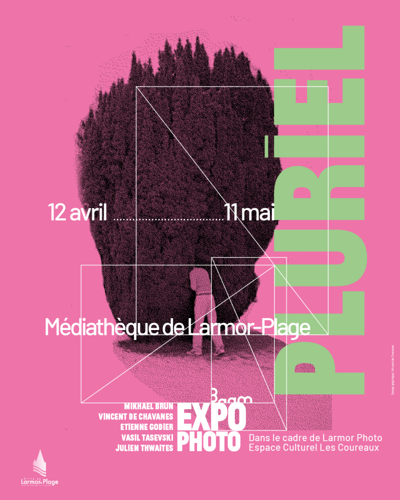 Affiche de l'exposition Pluriel par les photographes du collectif BAAM. Visible à la médiathèque de Larmor-Plages du 12avril au 11mai 2025